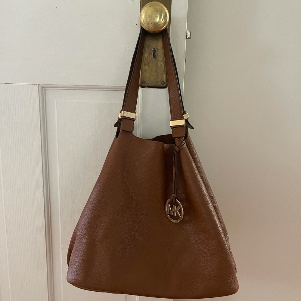 Micheal Kors Purse